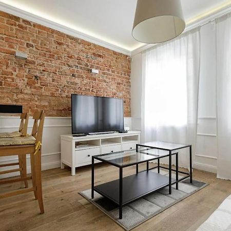 Central Wroclaw Apartment - City Center - Bright And Cozy - U11 Exterior photo