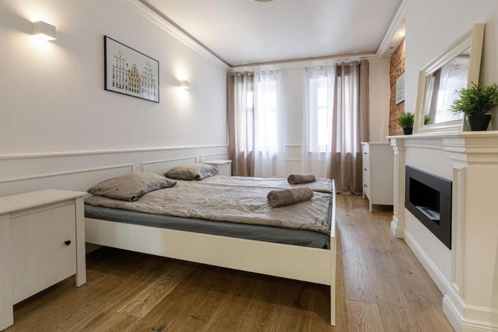 Central Wroclaw Apartment - City Center - Bright And Cozy - U11 Exterior photo