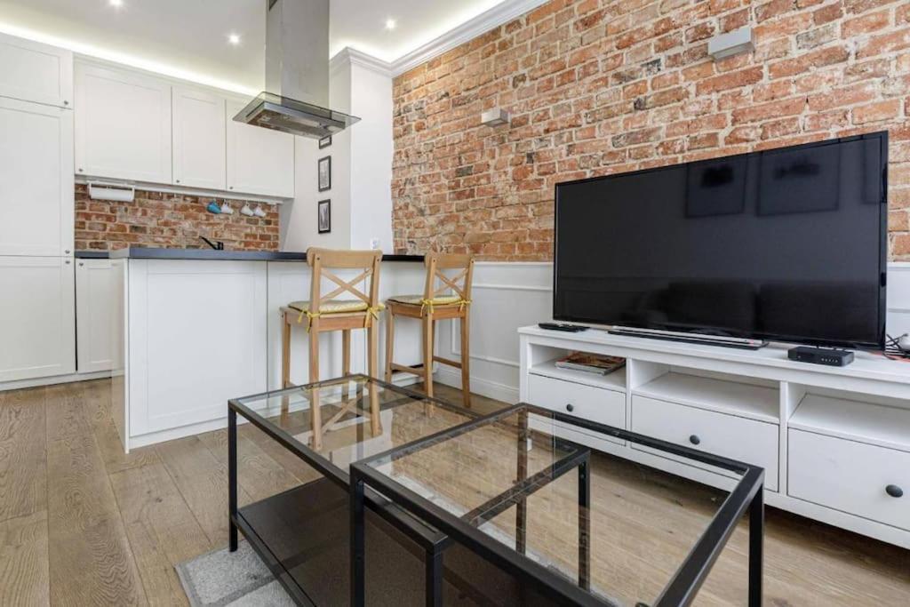 Central Wroclaw Apartment - City Center - Bright And Cozy - U11 Exterior photo