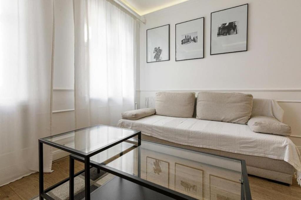 Central Wroclaw Apartment - City Center - Bright And Cozy - U11 Exterior photo