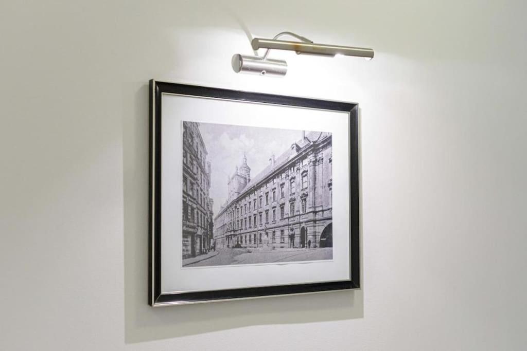 Central Wroclaw Apartment - City Center - Bright And Cozy - U11 Exterior photo